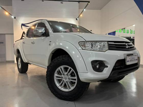 MITSUBISHI L200 TRITON 3.2 GL 4X4 CD 16V TURBO INTERCOLER DIESEL 4P MANUAL